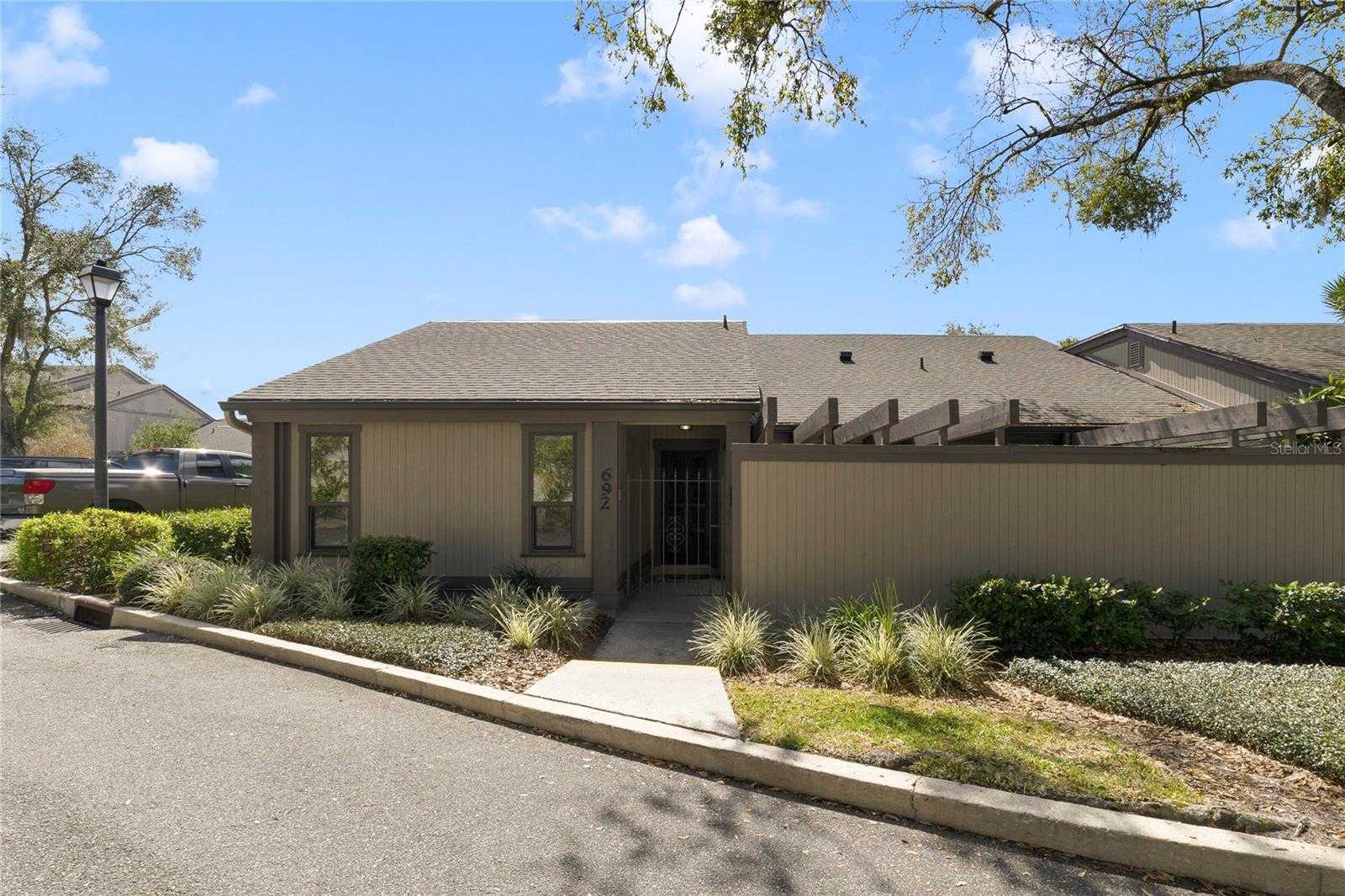 692 LAKE VILLAS DRIVE Altamonte Springs Florida United States, for Sale, residential, Zaira Mejia, Spaces & Styles Group