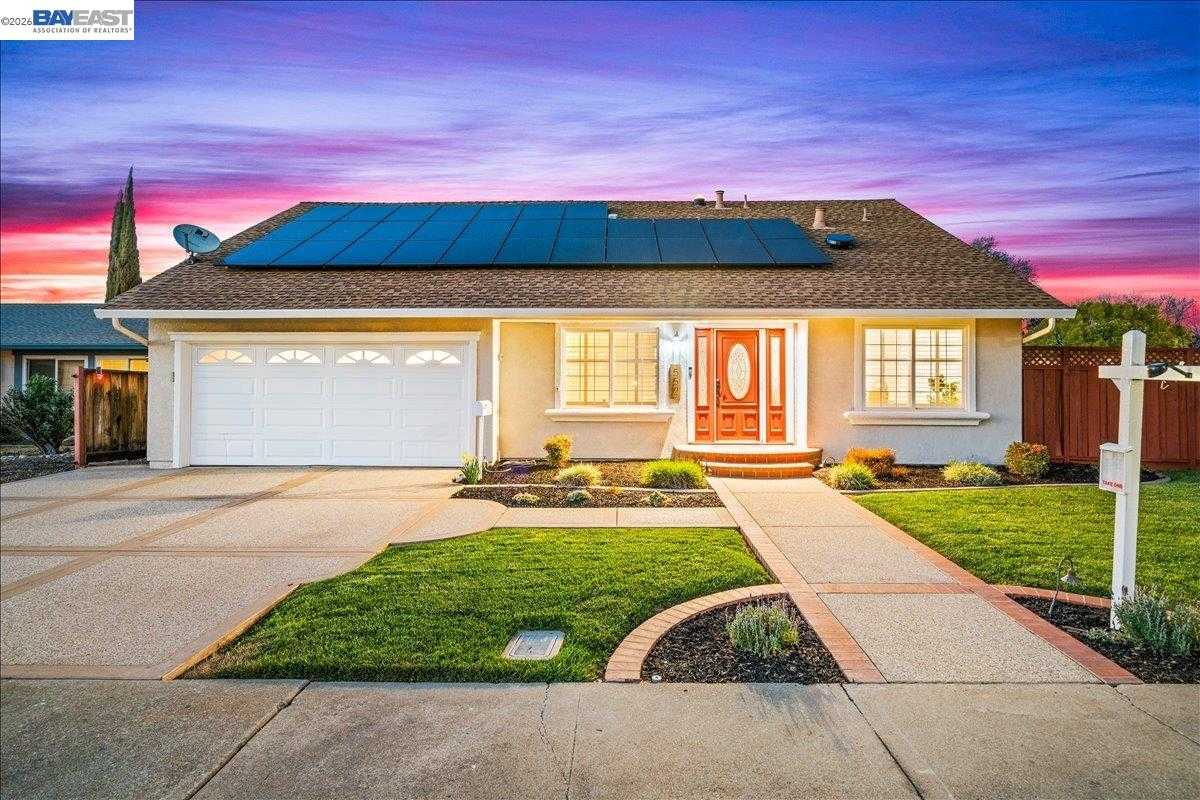 552 Hanover St Livermore California United States, for Sale, residential, Miranda Mattos, Compass Realty 