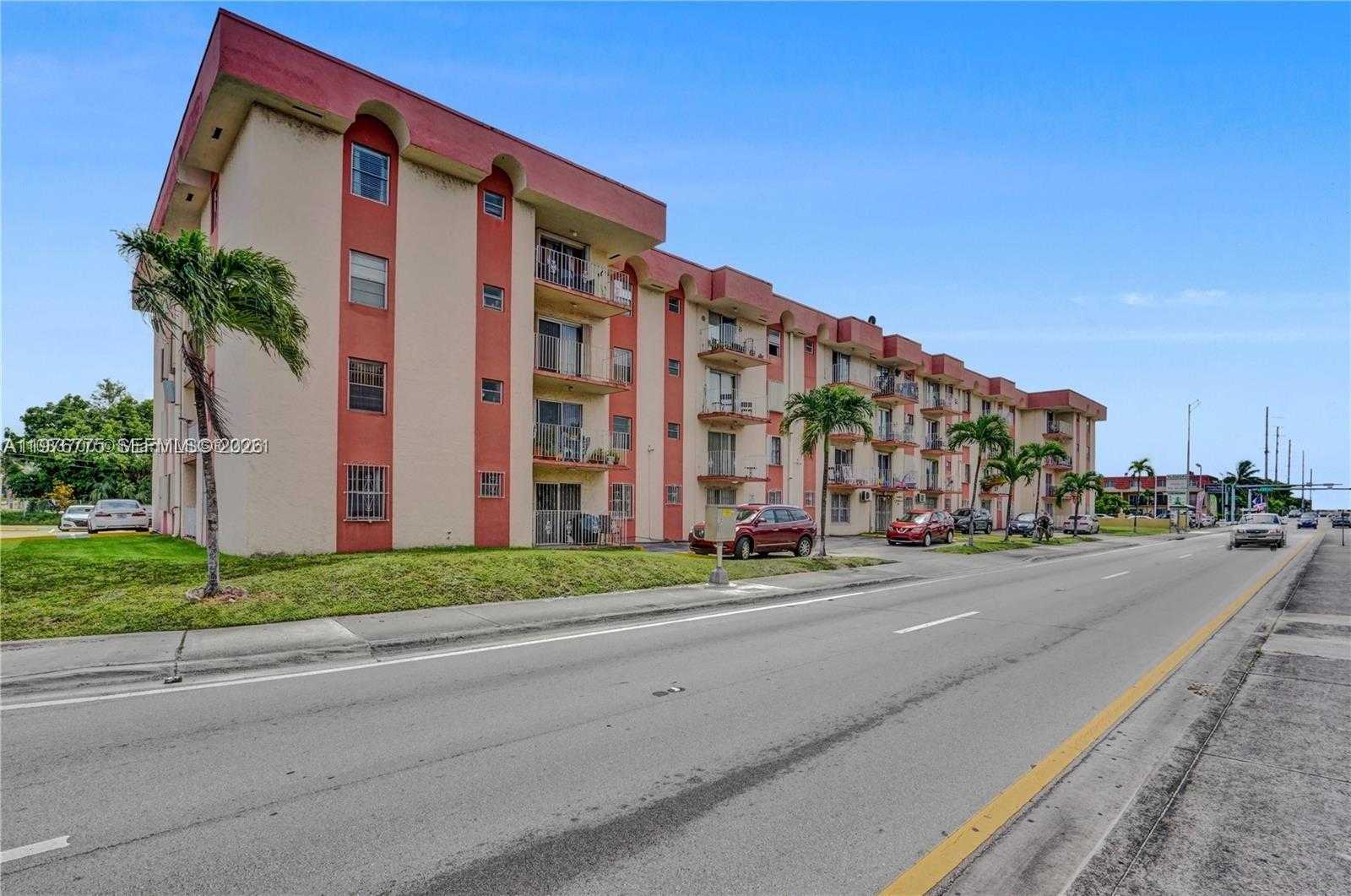 6820 W Flagler St  APT 207 Miami Florida United States, for Sale, residential,  , One Stop Realty - Miami