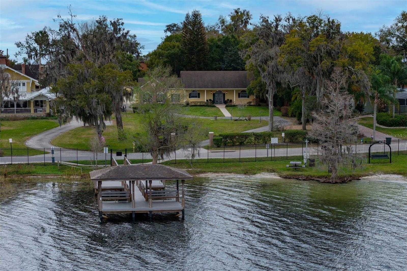 414 E 5TH AVENUE Windermere Florida United States, for Sale, residential, Zaira Mejia, Spaces & Styles Group