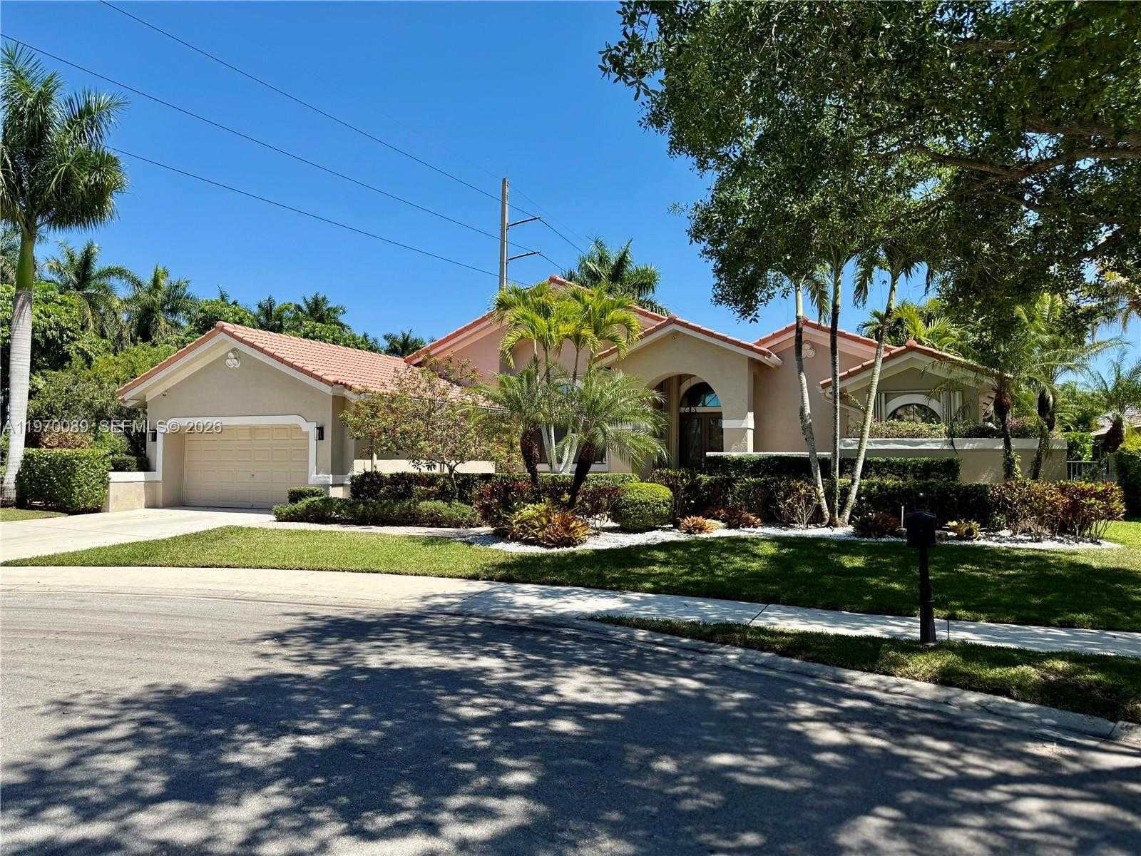 1040 Sandalwood Ln Weston Florida United States, for Sale, residential, Radmila Mandel, Florida Sky Realty Group