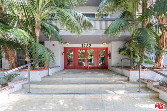 1262 S Barrington Avenue APT 204 Los Angeles California United States, for Sale, residential, Daniil Gorkov, Beverly & Co.