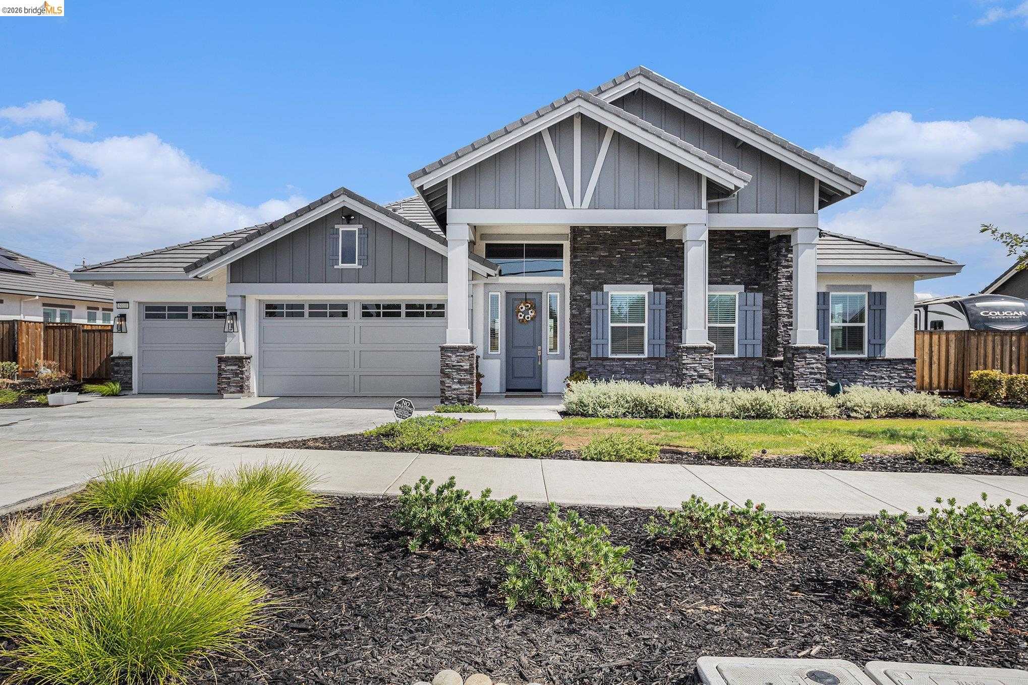 5010 Neroly Rd Oakley California United States, for Sale, residential, Hitomi Benedetti, Pellego