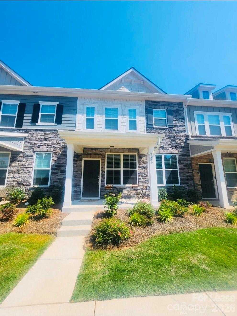 5240 Kinsbridge Drive Charlotte North Carolina United States, for Rent, residential, Kristen Haynes, New Home Buyers Brokers / Realty Pros