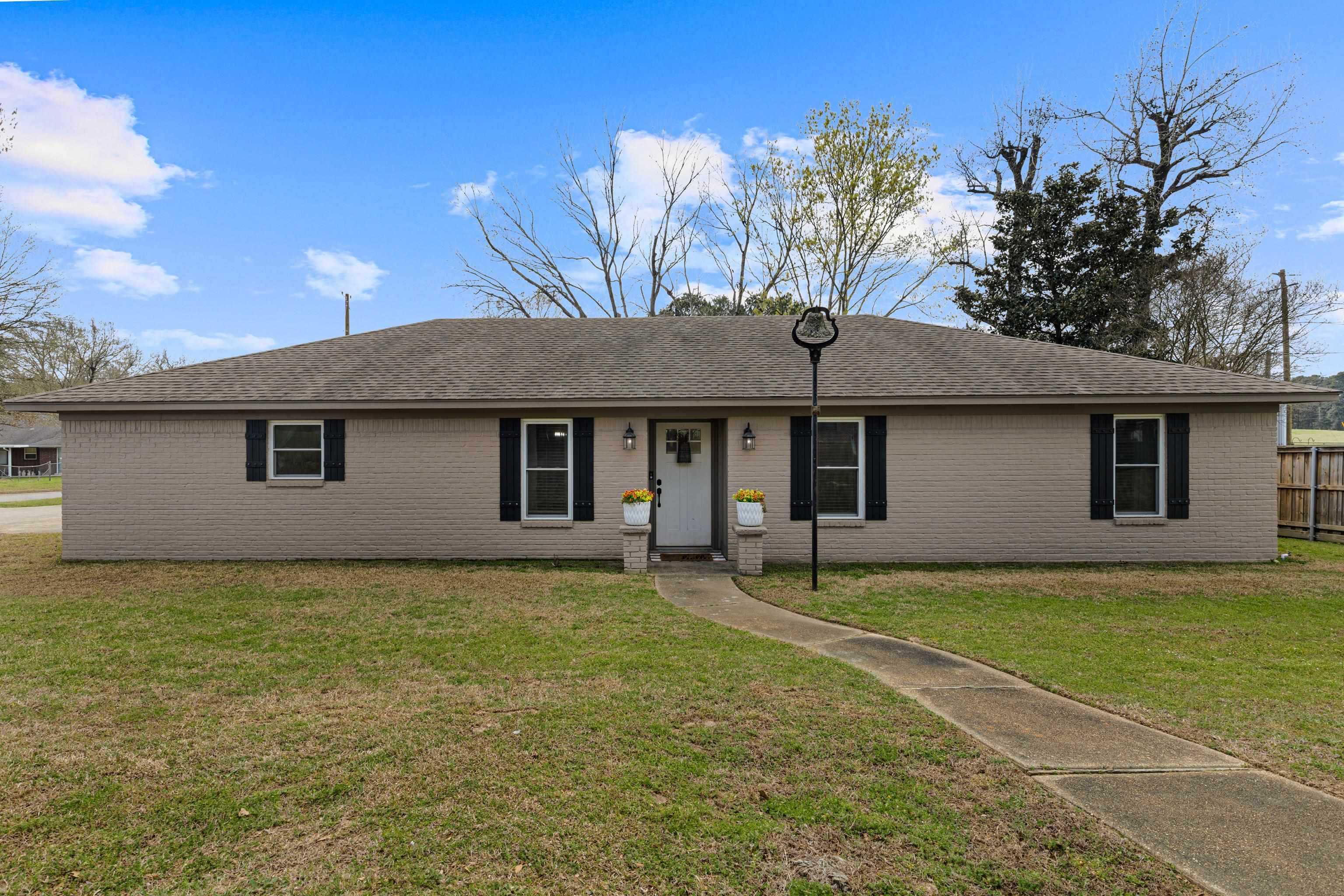 3368 Rupe Huffman Road Longview Texas United States, for Sale, residential,  , Drake Chapman Real Estate, Brokerage