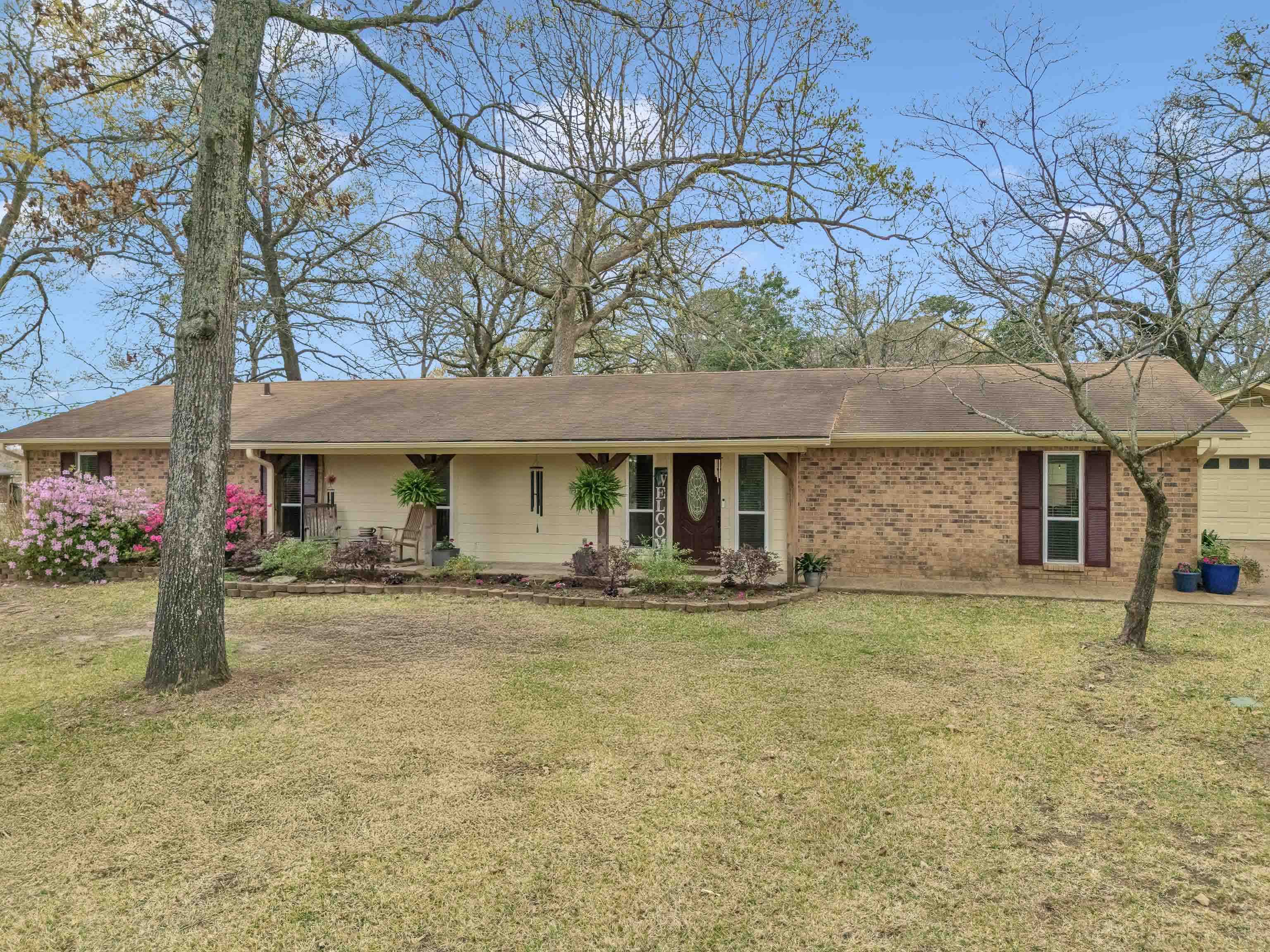 1915 Page One Rd Longview Texas United States, for Sale, residential,  , Drake Chapman Real Estate, Brokerage