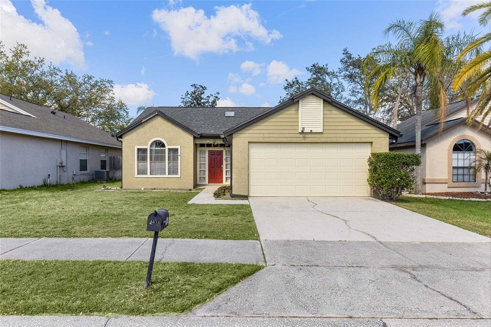 1014 DEES DRIVE Oviedo Florida United States, for Sale, residential, Fritz Wardlow, HomeSmart