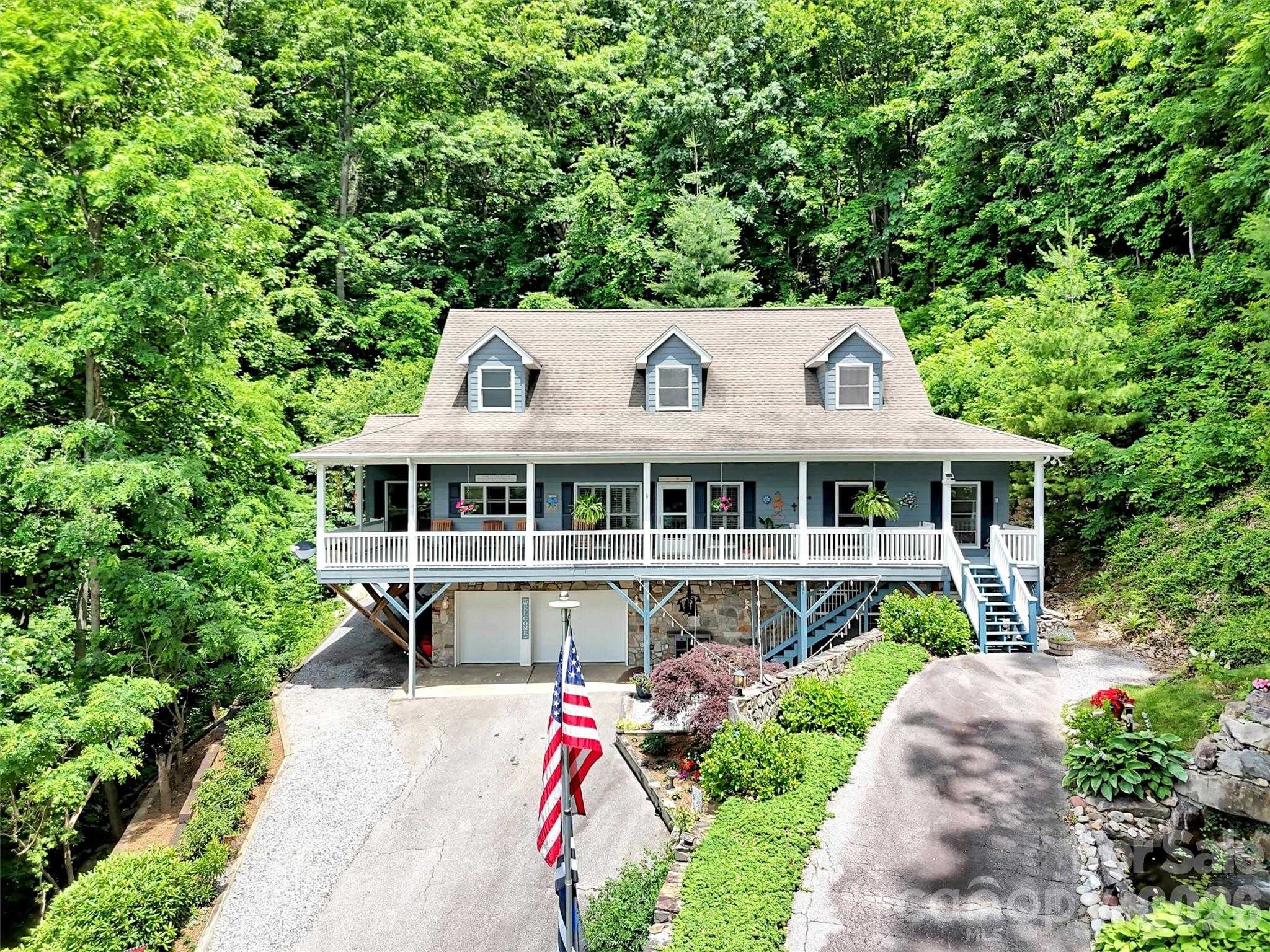 28 Mountain Breeze Drive Maggie Valley North Carolina United States, for Sale, residential, Jaci Reynolds, RE/MAX Executive