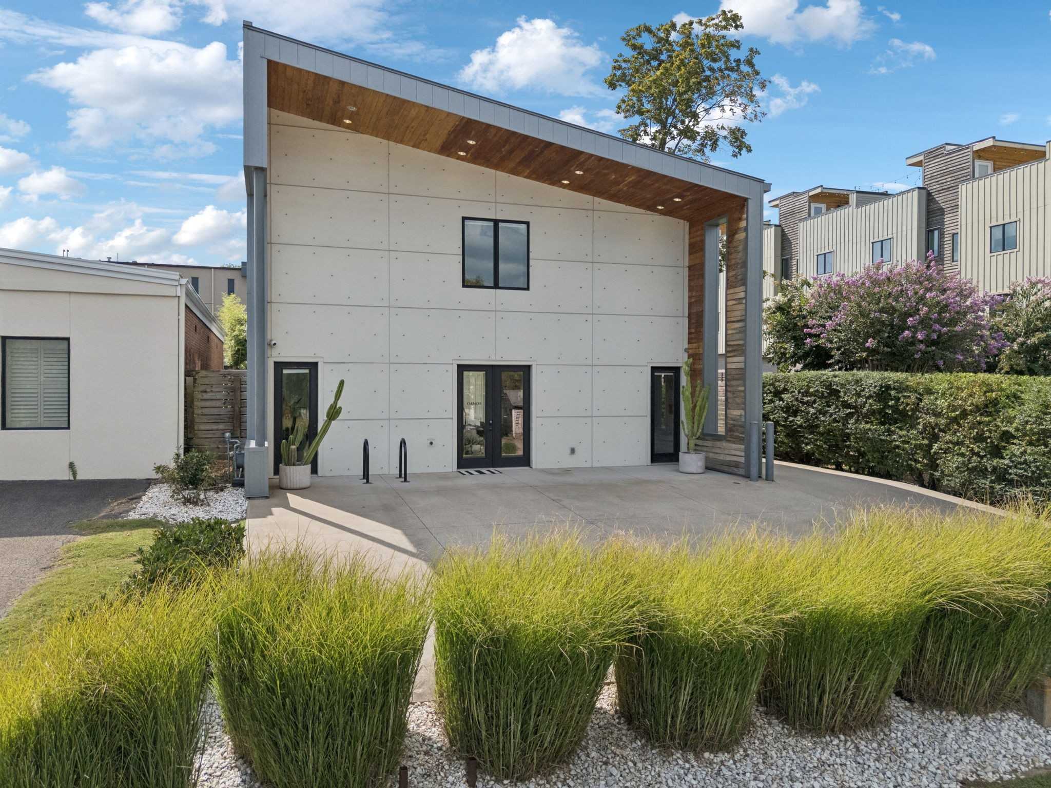 2515 White Ave Nashville Tennessee United States, for Sale, commercial, Amy Kempf, Reliant Realty ERA Powered