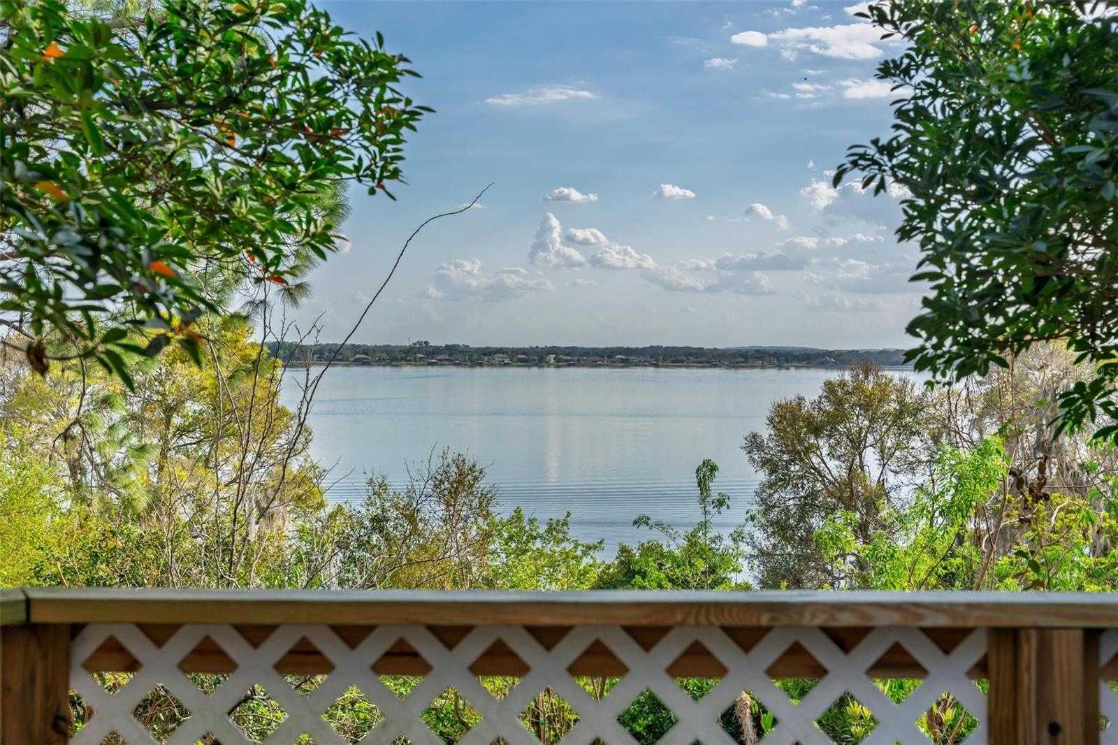 976 FAIRVIEW AVENUE Mount Dora Florida United States, for Sale, residential,  , The Mount Dora Group 