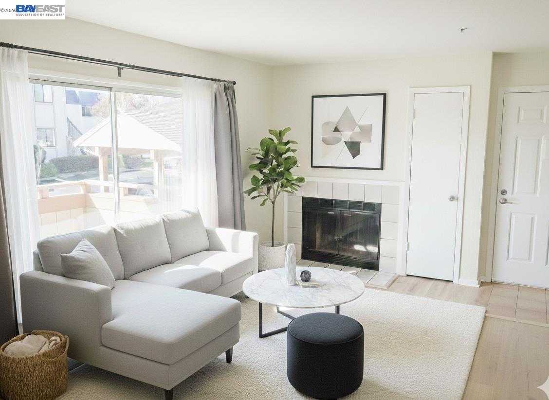 25129 copa del oro  APT 147 Hayward California United States, for Sale, residential, Zoe Wahidi, Your Home Sold Guaranteed Realty