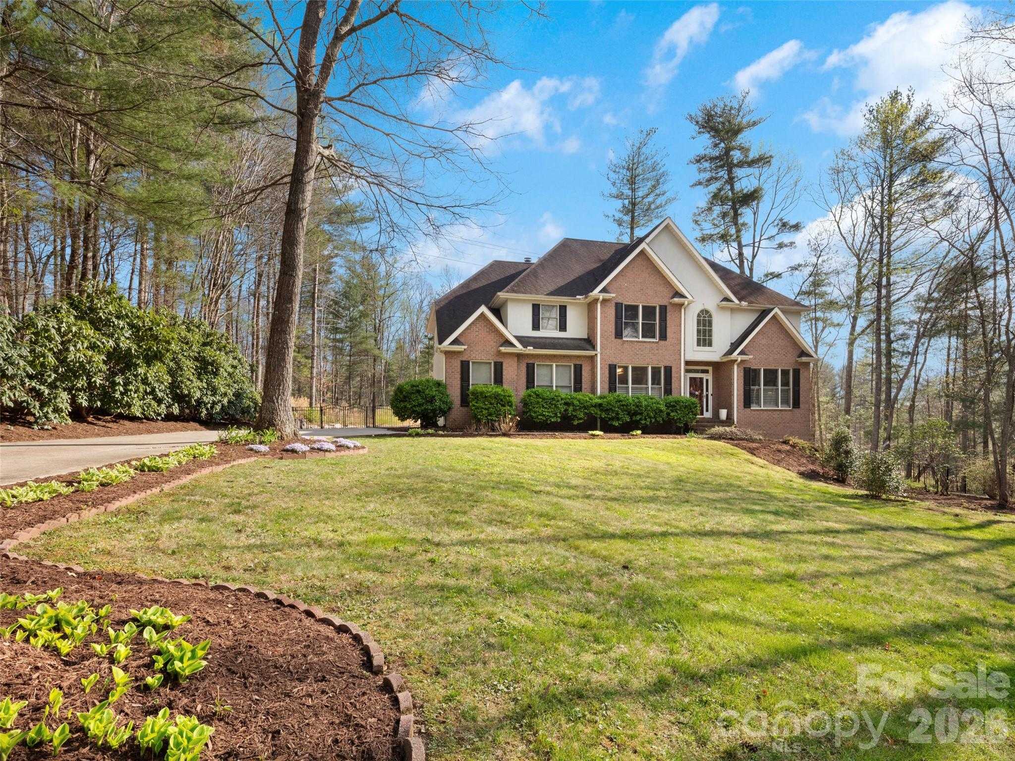 10 Dunnwoody Court Arden North Carolina United States, for Sale, residential, Toby Davis, RE/MAX RESULTS REALTY