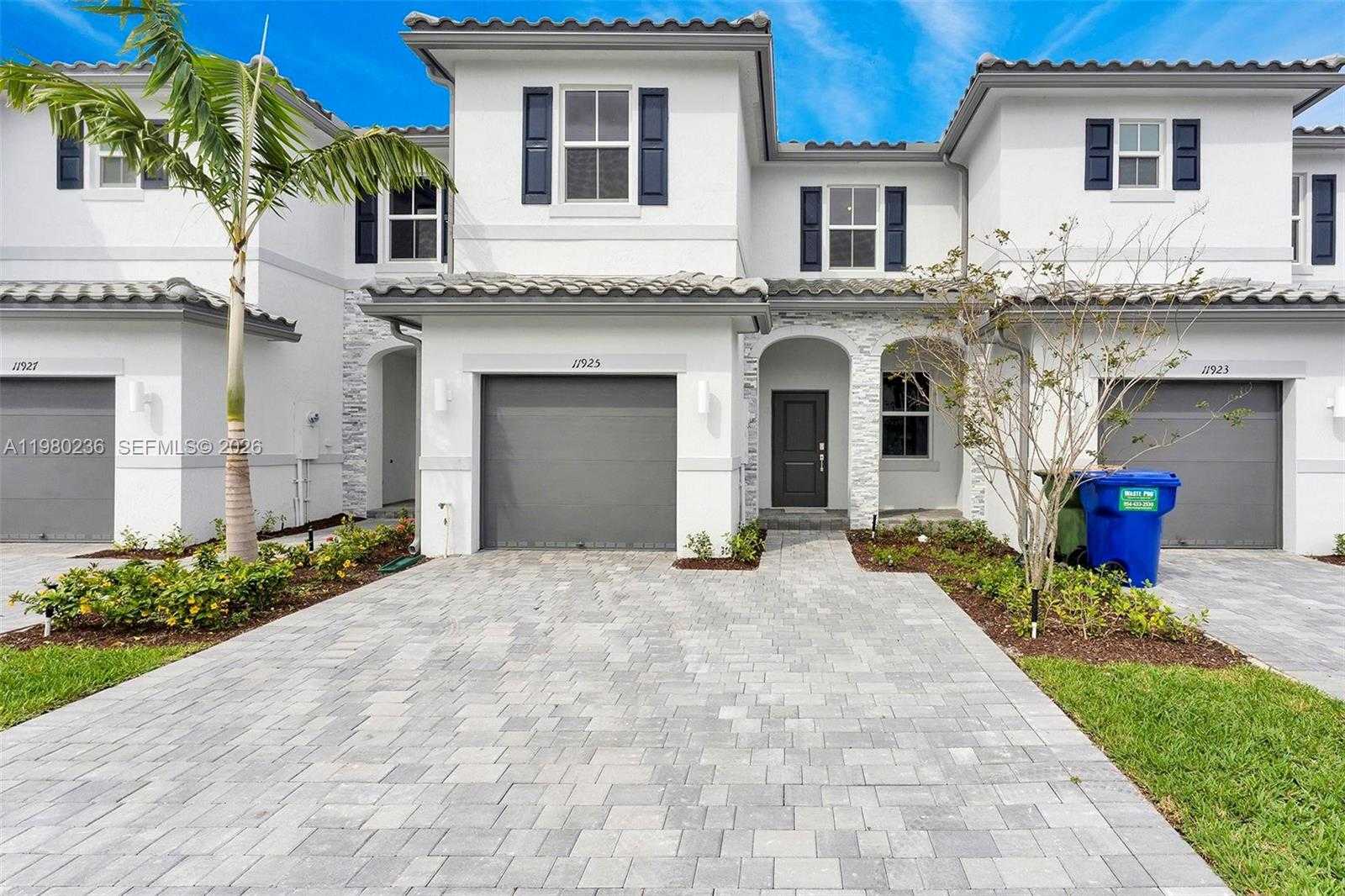 11925 NW 46th St Coral Springs Florida United States, for Sale, residential, Pierre J Denis, Realty 100