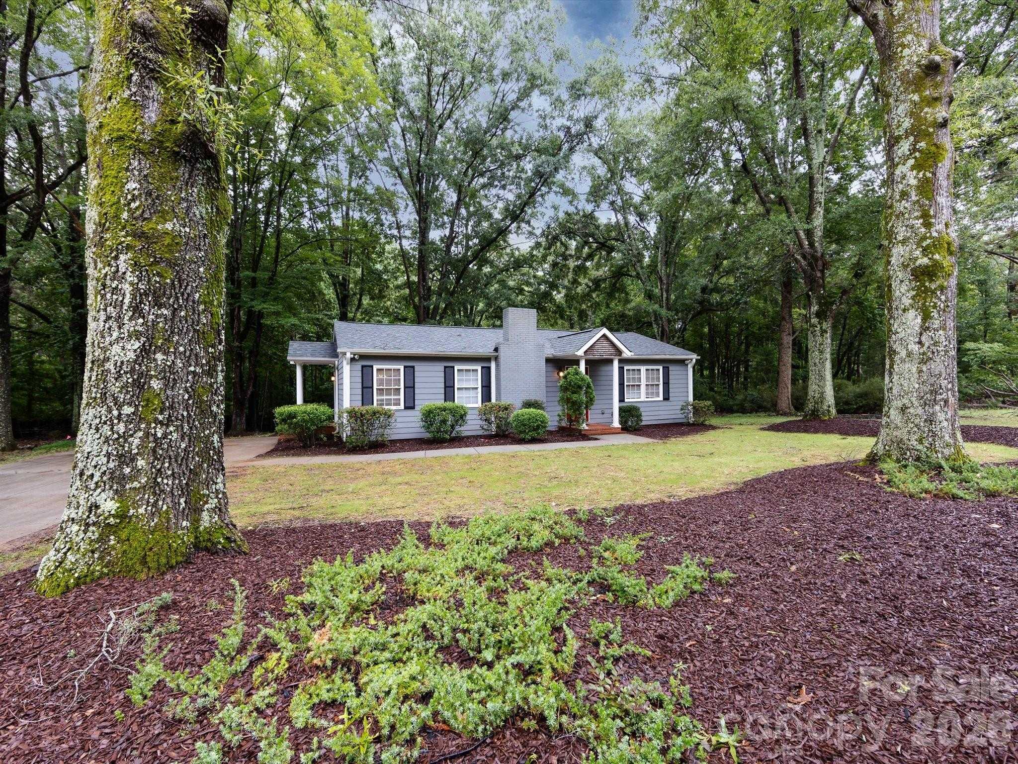 3109 Forest Lawn Drive Matthews North Carolina United States, for Sale, residential,  , ARROW REALTY