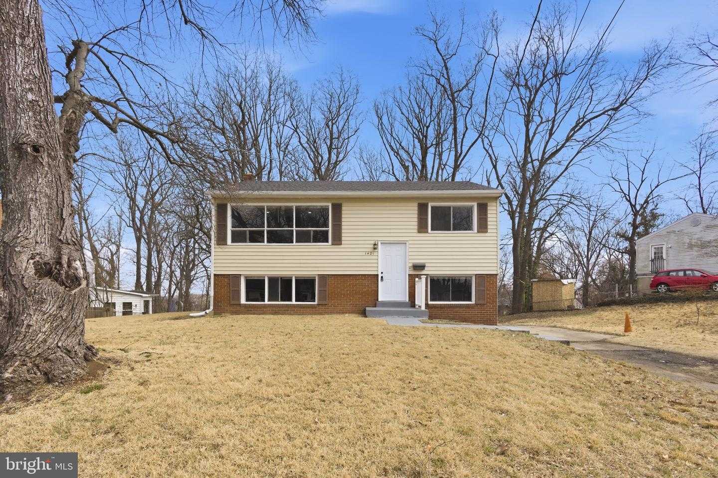 14211 RANDALL DRIVE Woodbridge Virginia United States, for Sale, residential, Camille Payne, Samson Properties