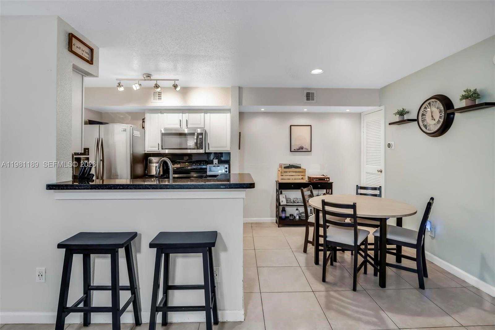 875 Riverside Dr APT 712 Coral Springs Florida United States, for Sale, residential, Pierre J Denis, Realty 100