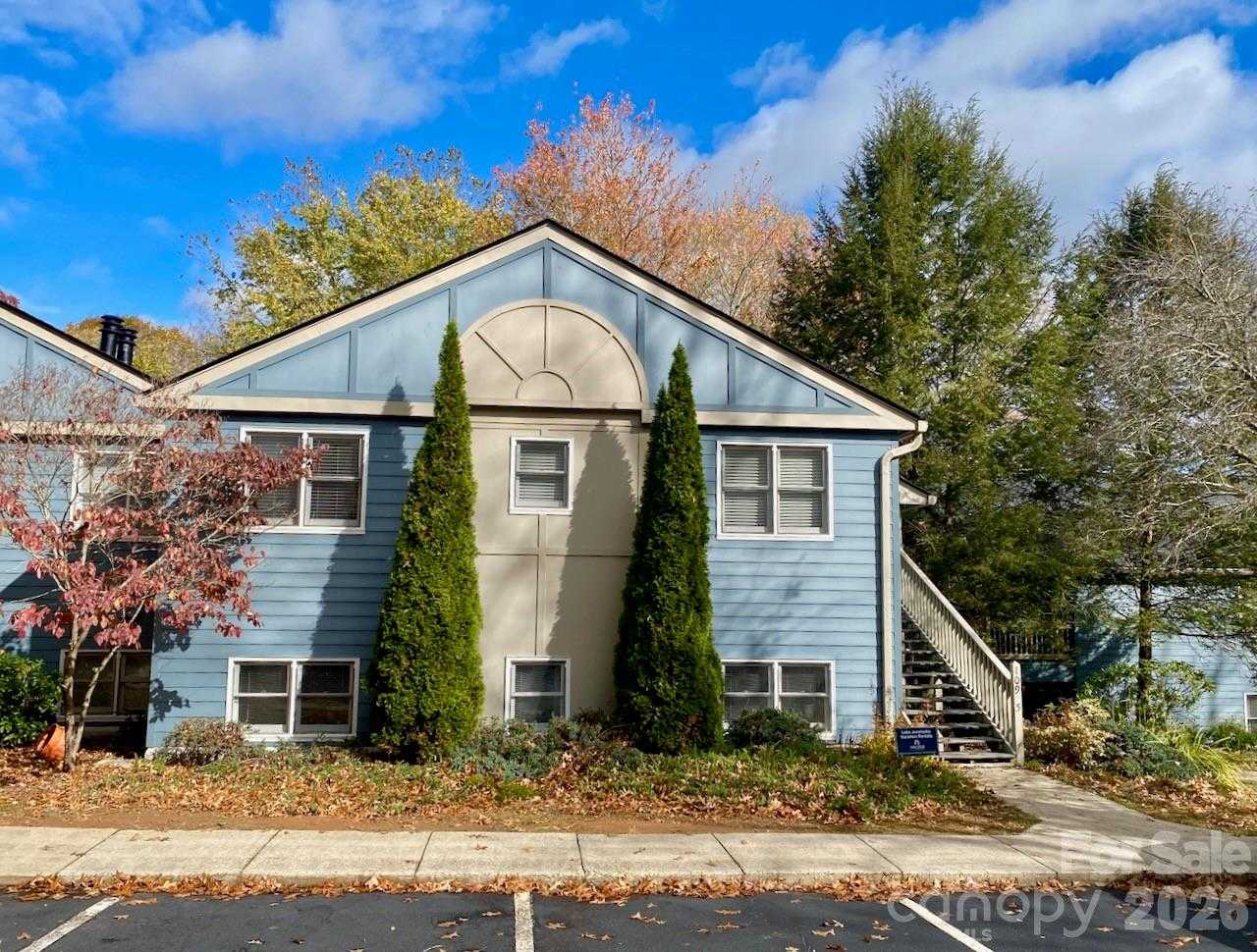 109 Tri Vista Drive APT 5 Lake Junaluska North Carolina United States, for Sale, residential, Jaci Reynolds, RE/MAX Executive
