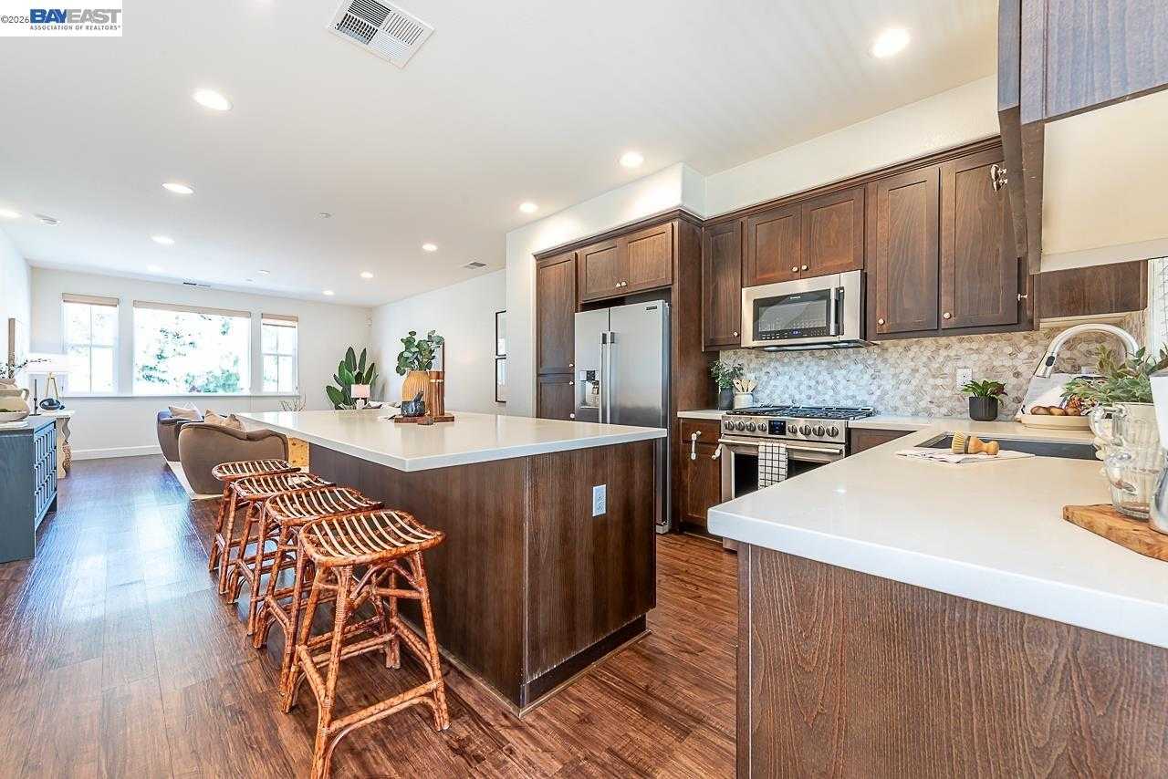 33479 Alvarado Niles Rd, Union City · 2019 Townhome at Monarch at Soares Ranch | Open House Saturday May 9 · $1,175,000, Photo 17