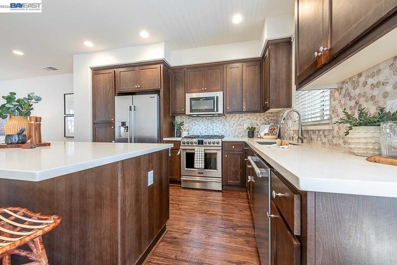 33479 Alvarado Niles Rd, Union City · 2019 Townhome at Monarch at Soares Ranch | Open House Saturday May 9 · $1,175,000, Photo 21