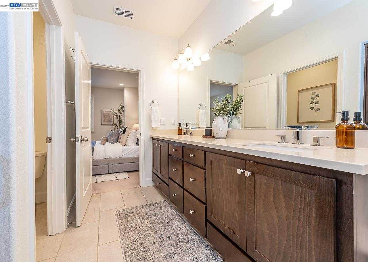 33479 Alvarado Niles Rd, Union City · 2019 Townhome at Monarch at Soares Ranch | Open House Saturday May 9 · $1,175,000, Photo 45