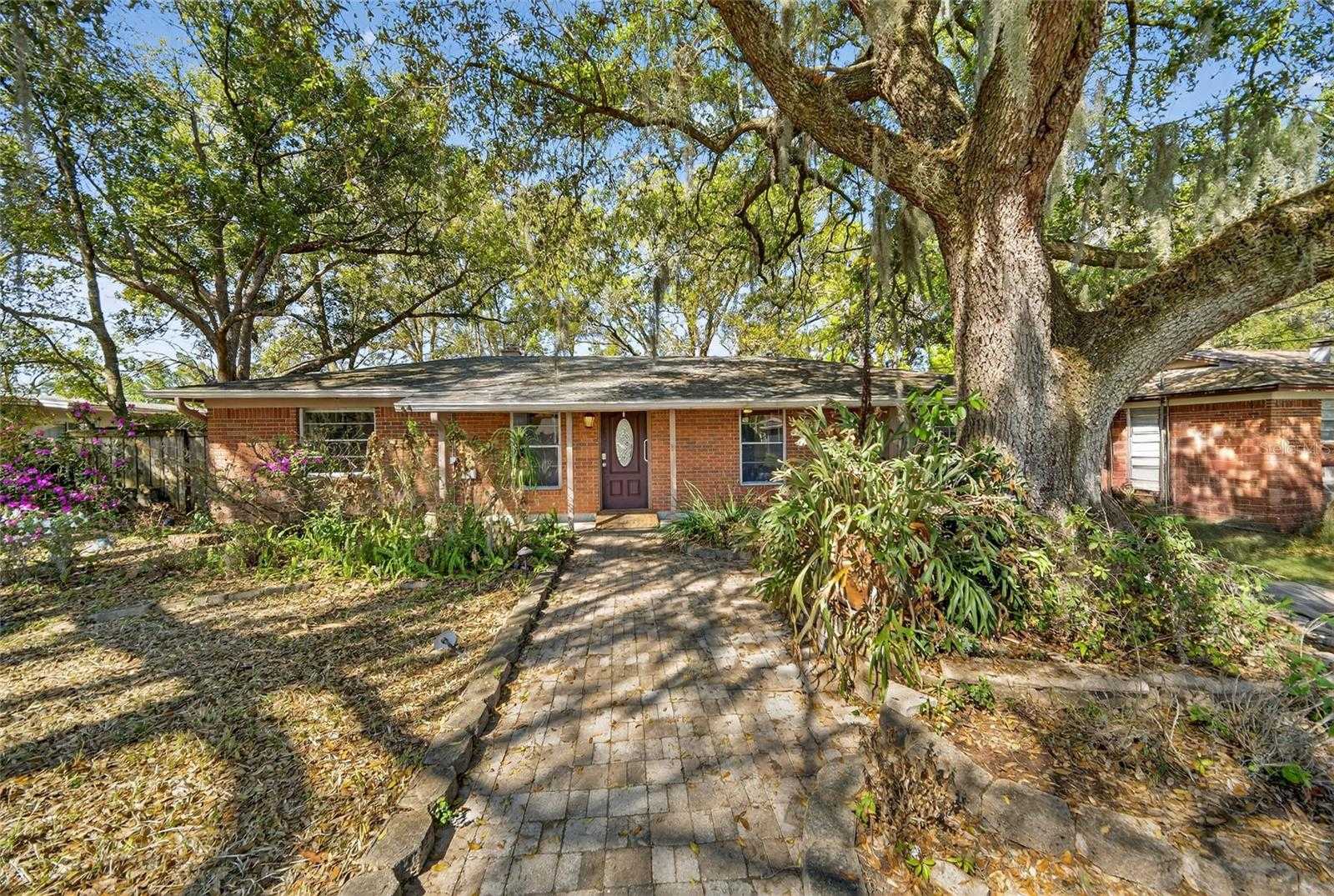 518 LAVON DRIVE Altamonte Springs Florida United States, for Sale, residential, Zaira Mejia, Spaces & Styles Group