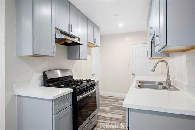 2930 Fairmount Avenue APT B La Crescenta California United States, for Rent, residential, Seta Rostomian, Berkshire Hathaway HomeService Crest Real Estate