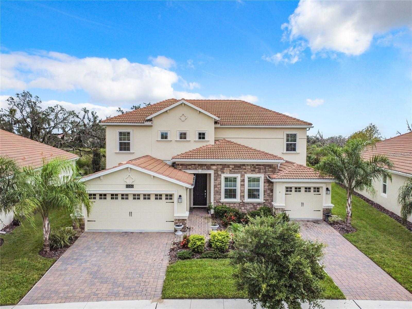 8886 FALLEN OAK DRIVE Davenport Florida United States, for Sale, residential,  , The Mount Dora Group 