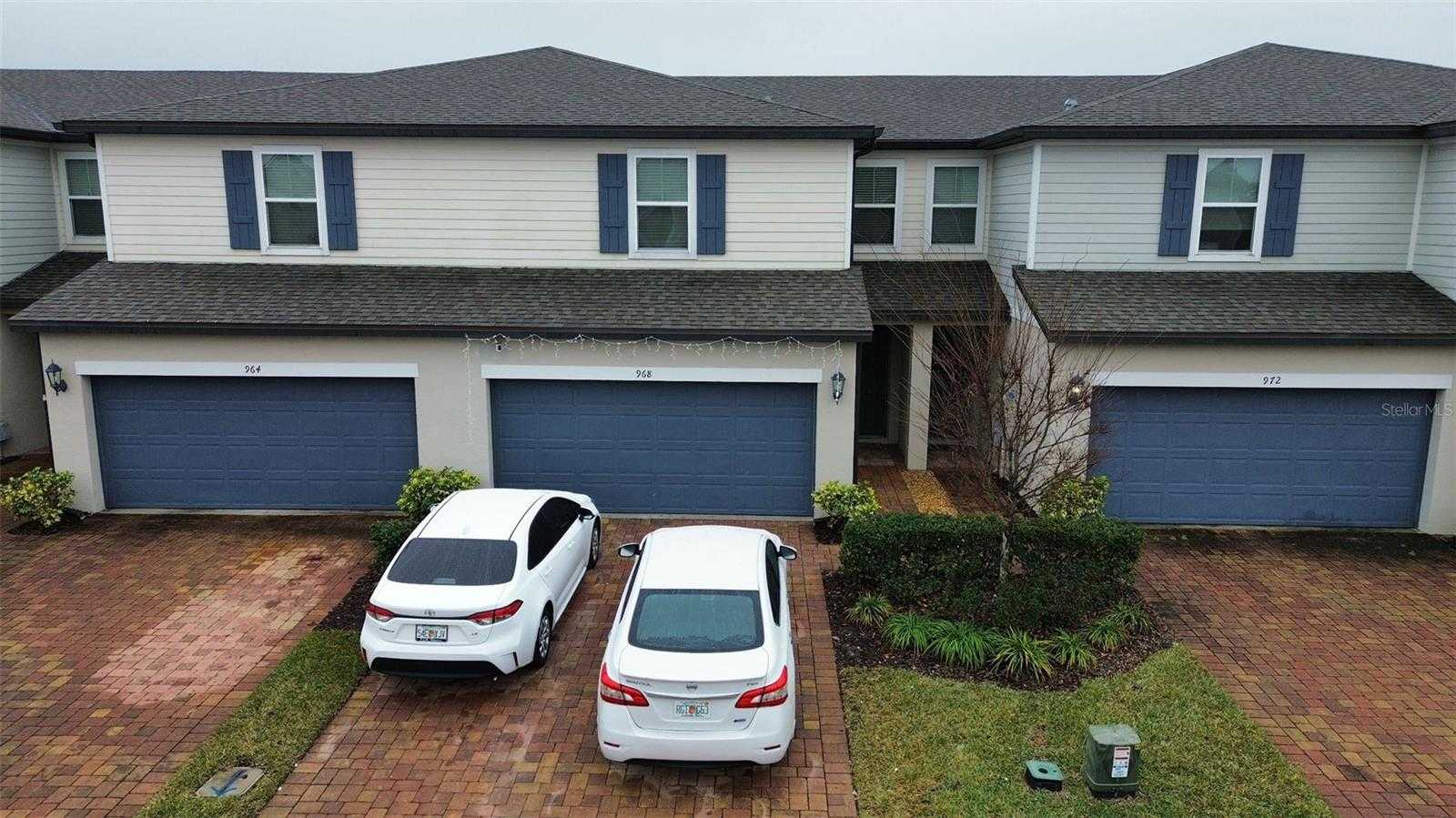 968 ROBIN HOLLY Ocoee Florida United States, for Sale, residential, Zaira Mejia, Spaces & Styles Group