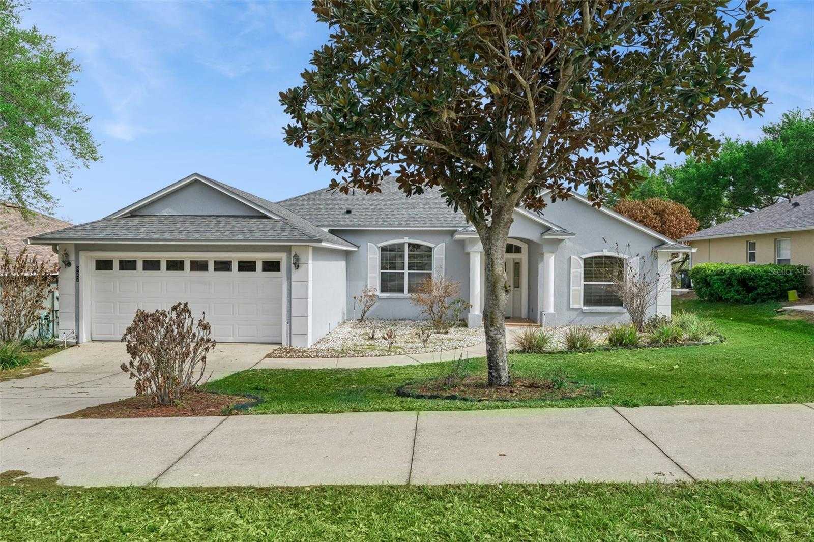 827 PRINCETON DRIVE Clermont Florida United States, for Sale, residential, Zaira Mejia, Spaces & Styles Group