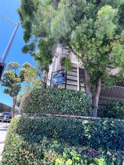 390 S Sepulveda Boulevard APT 208 Los Angeles California United States, for Sale, residential, Emma Wilson, Incom Demo Brokerage