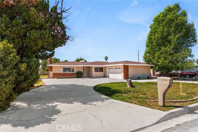 11822 Kingston Grand Terrace California United States, for Sale, residential, Susan  Tedrow , Susan Tedrow Real Estate, Inc.