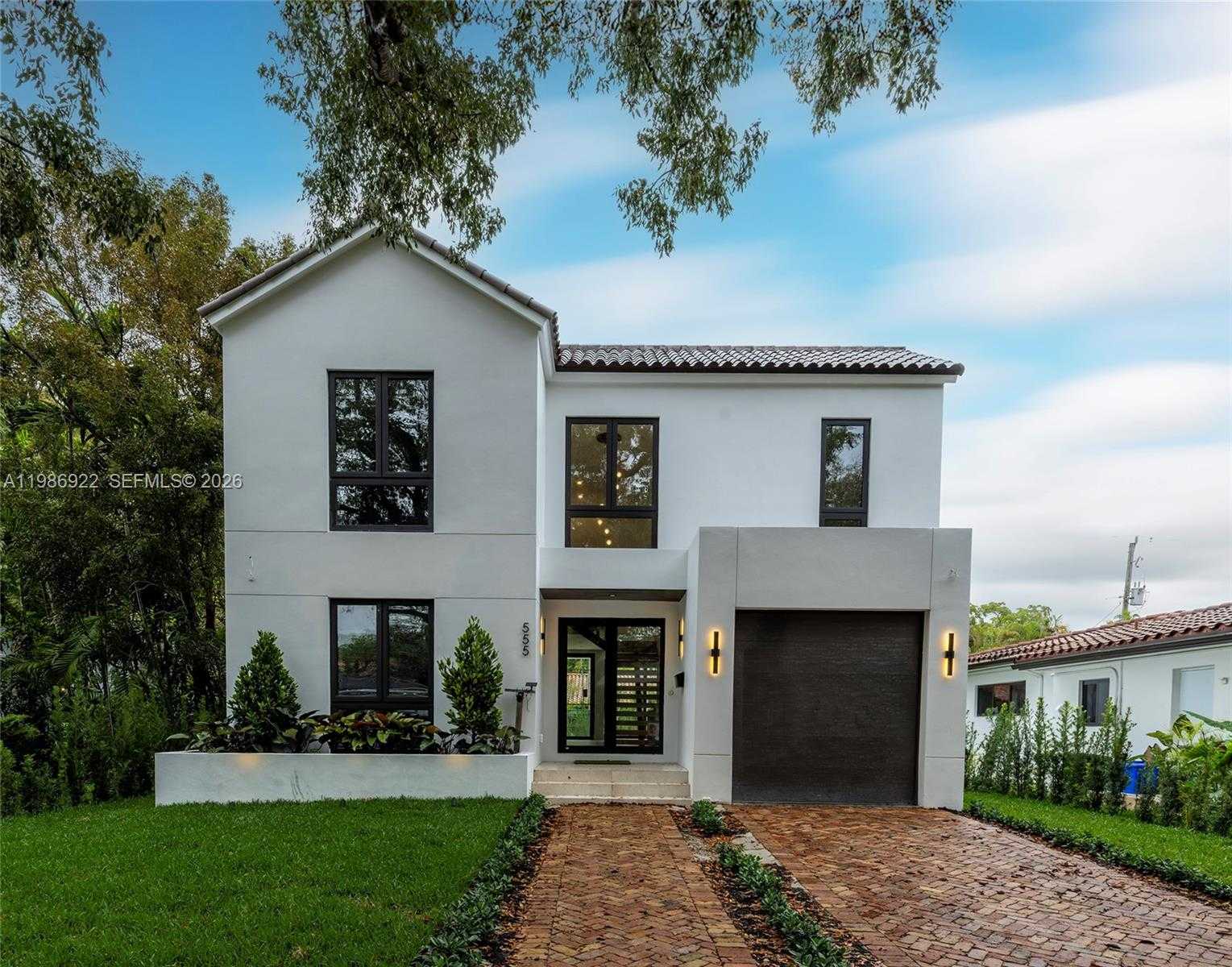 555 Catalonia Ave Coral Gables Florida United States, for Sale, residential,  , Tejeda Real Estate Inc. 