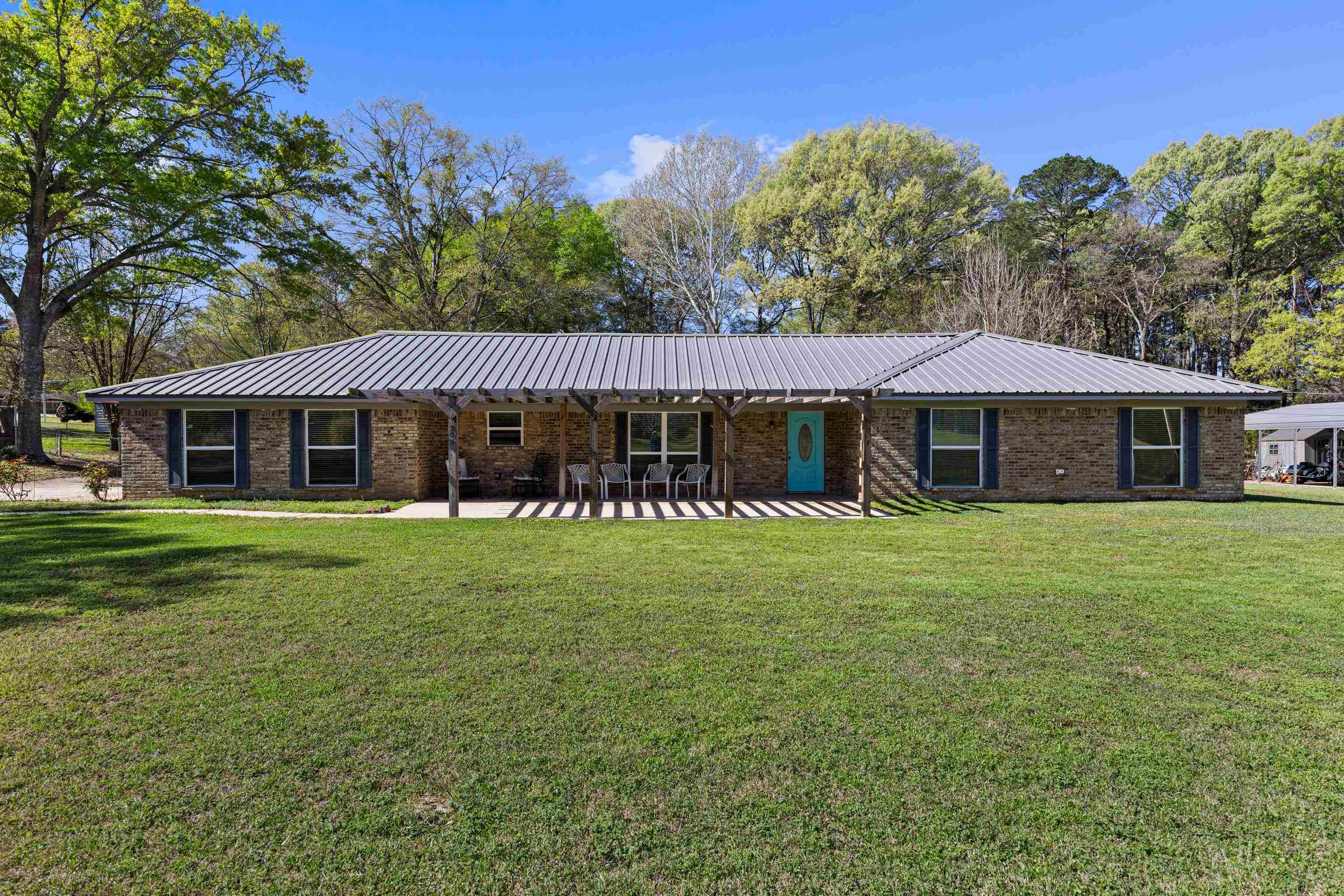 203 Terese Dr Longview Texas United States, for Sale, residential,  , Drake Chapman Real Estate, Brokerage