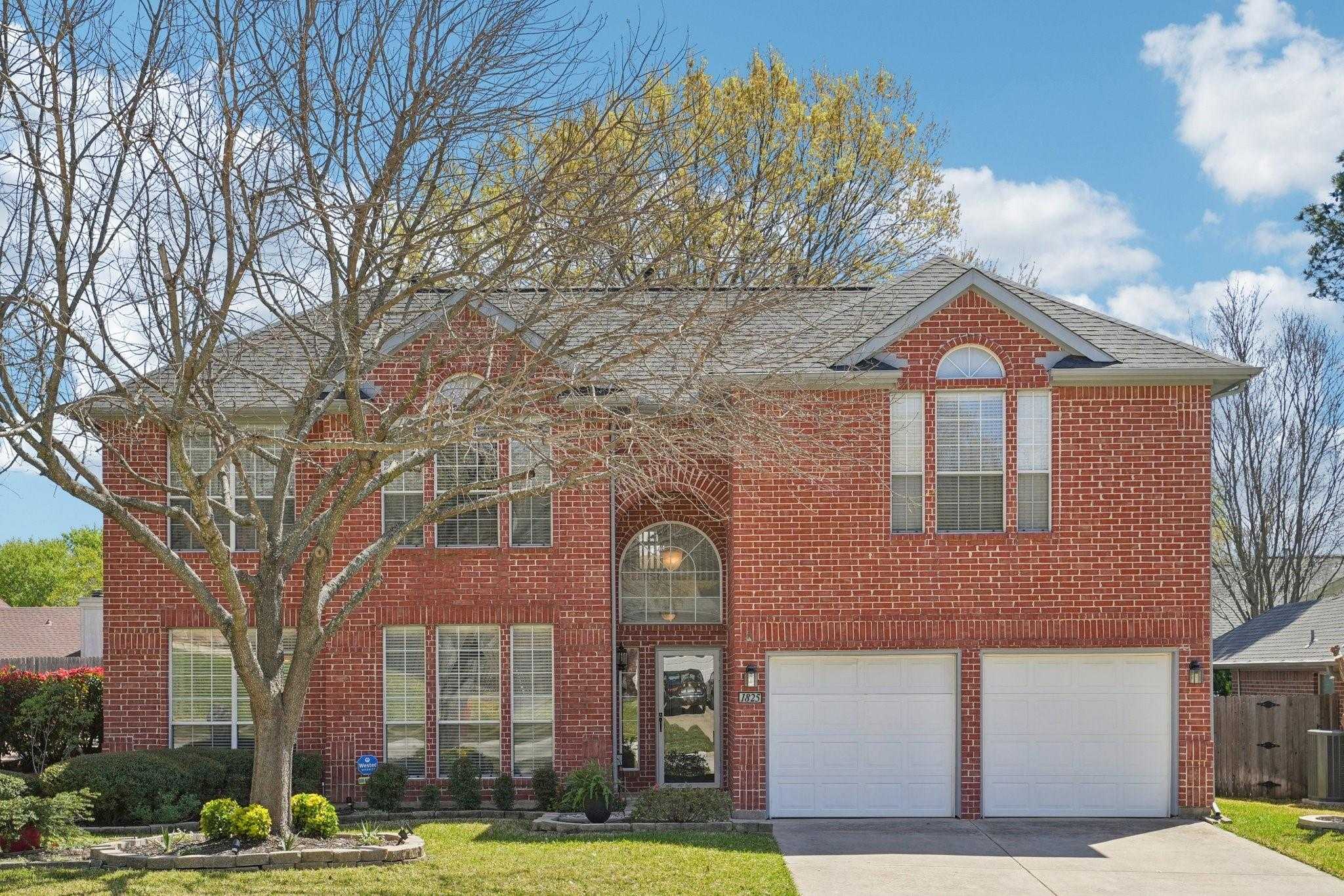 1825 Sandalwood Lane Grapevine Texas United States, for Sale, residential, Stacy Fritchen, Berkshire Hathaway HomeServices PenFed Realty