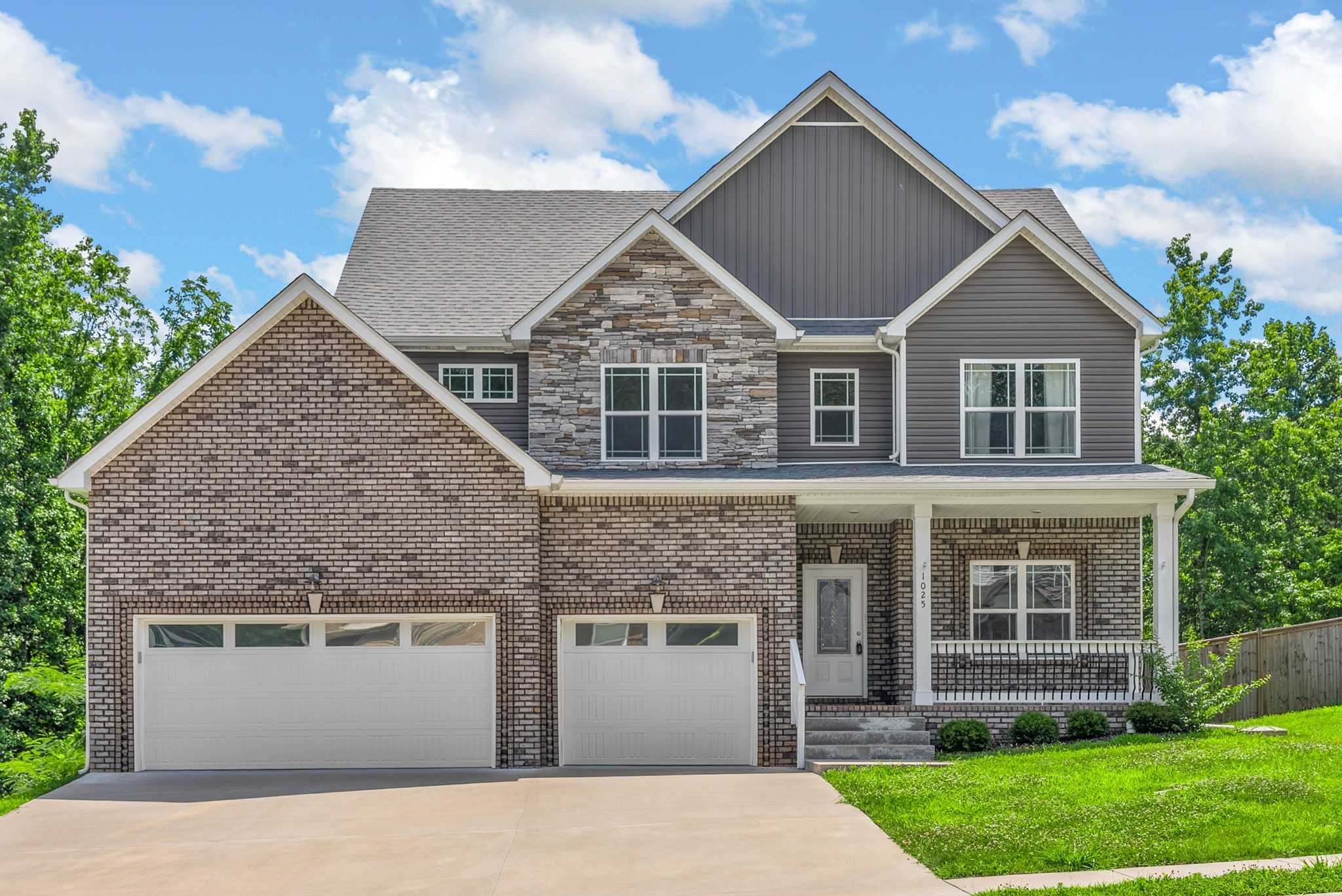 1025 Brightwood Ct Clarksville Tennessee United States, for Sale, residential, Adam Hanes, LPT Realty