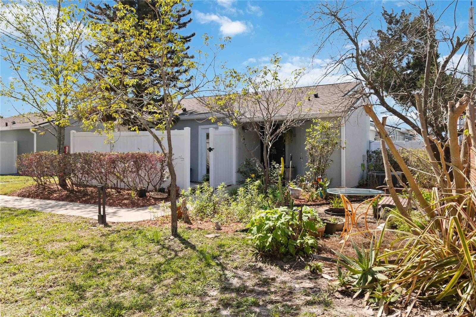 102 DORCHESTER SQUARE APT 102 Lake Mary Florida United States, for Sale, residential,  , Realty World Preferred