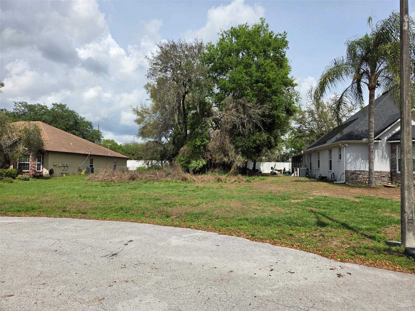 KELLY LYNN COURT Zephyrhills Florida United States, for Sale, commercial, Sunny Sidhu, RE/MAX Premier Group