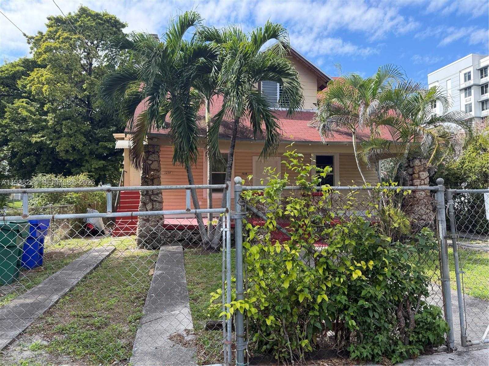 Street information unavailable Miami Florida United States, for Sale, commercial, Kimberley Gibson, InCom Commercial Example Office