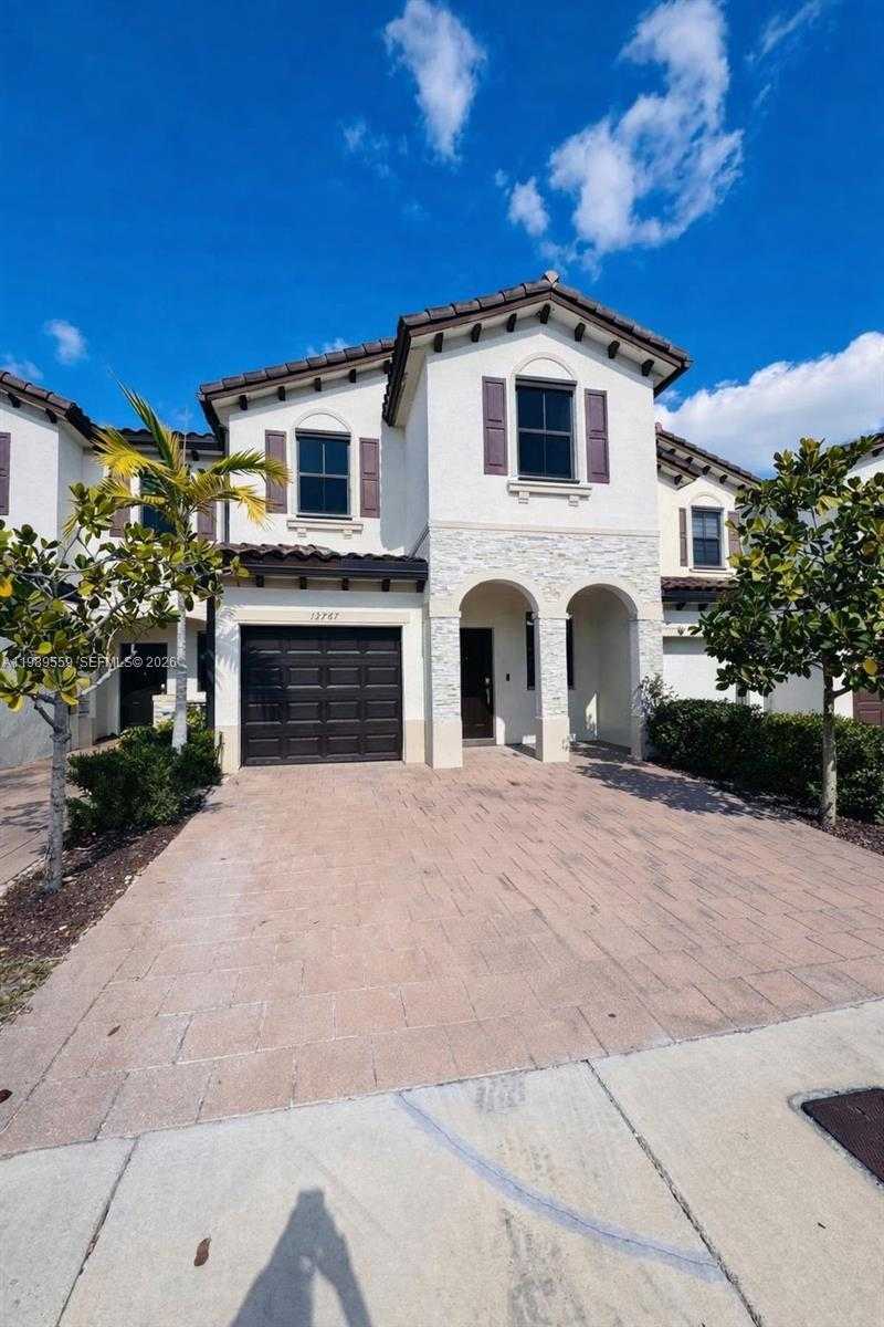 12767 SW 230th Ter Miami Florida United States, for Sale, residential, NADIESKA  ULLOA , New Dreams Realty