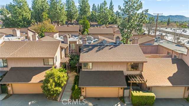 33 Northwoods Lane La Crescenta California United States, for Sale, residential, Seta Rostomian, Berkshire Hathaway HomeService Crest Real Estate