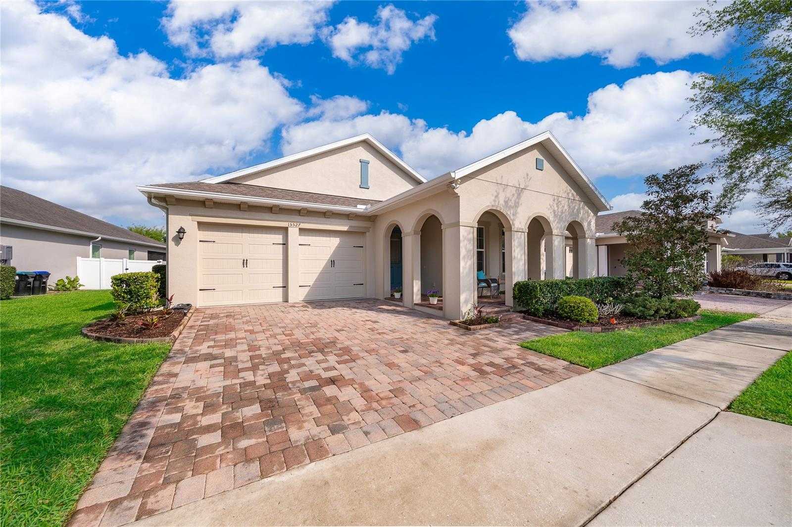 15527 SWEET ORANGE AVENUE Winter Garden Florida United States, for Sale, residential, Zaira Mejia, Spaces & Styles Group