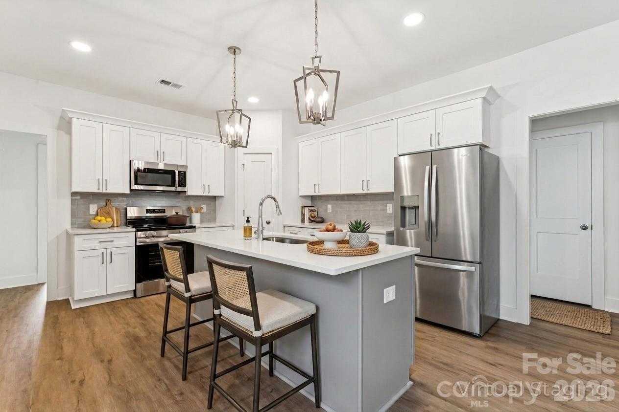 700 6th Street APT 4 Spencer North Carolina United States, for Sale, residential, David Garofalo, Carolina4Sale Realty LLC