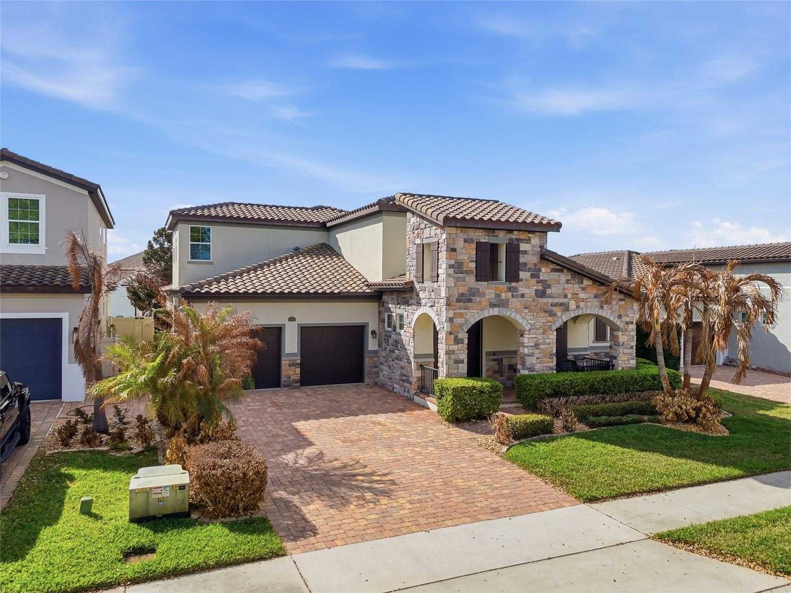 1646 HOLCOMB CREEK STREET Winter Garden Florida United States, for Sale, residential, Zaira Mejia, Spaces & Styles Group