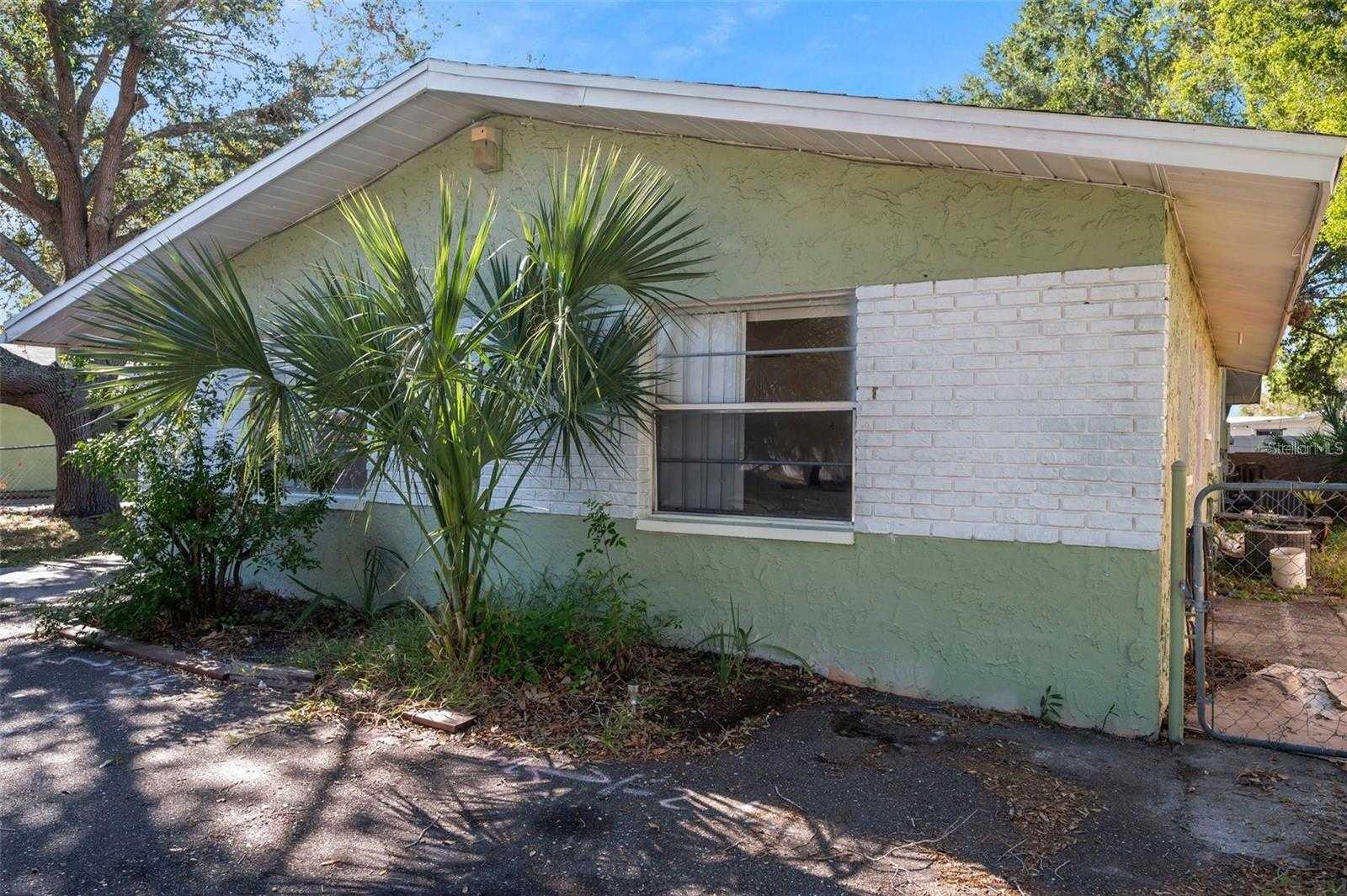 914 LAKE PALMS DRIVE Largo Florida United States, for Sale, residential, , Real Estate Brokerage & Consultation, Inc