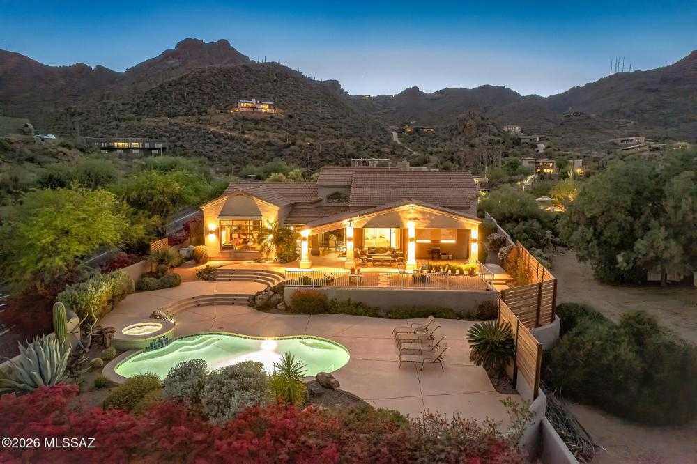 6262 Trails End Road Tucson Arizona United States, for Sale, residential, Aaron Lieberman, TIERRA ANTIGUA REALTY