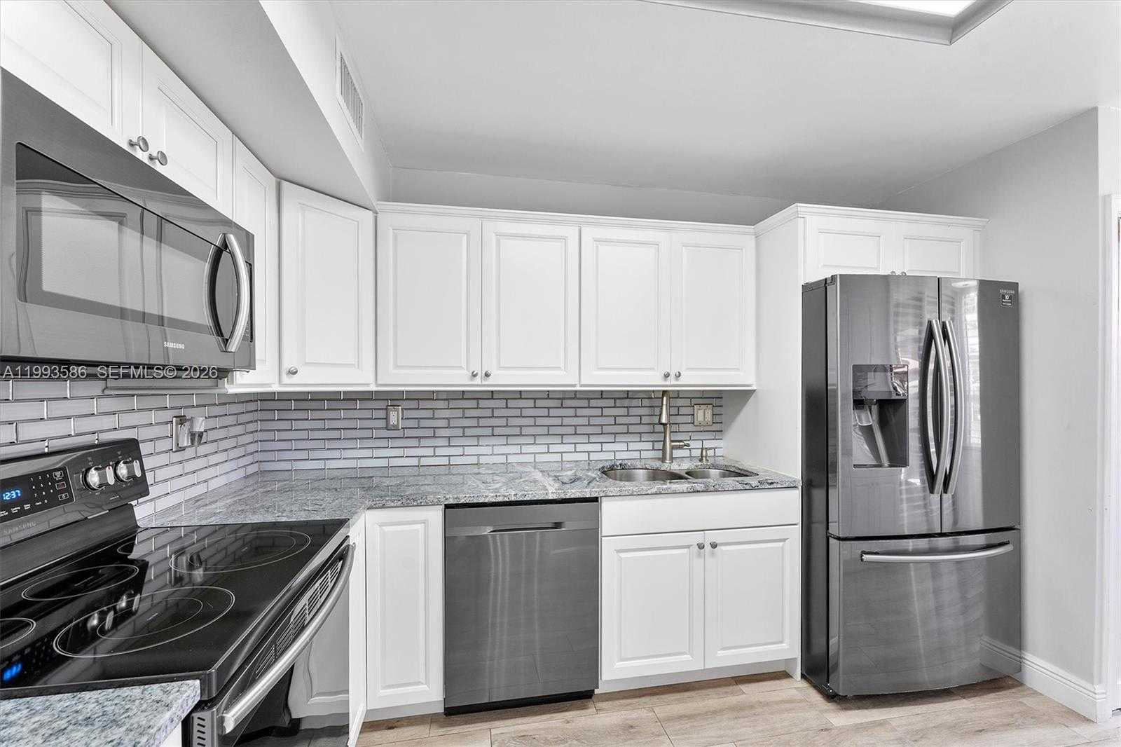 7225 Promenade Dr APT 102 Boca Raton Florida United States, for Sale, residential, Pierre J Denis, Realty 100