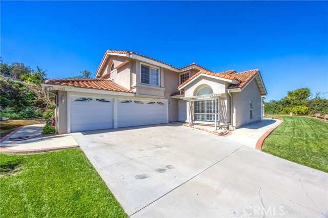 2000 Citrus Wood Lane Riverside California United States, for Sale, residential, Luis Rios , Fathom Realty