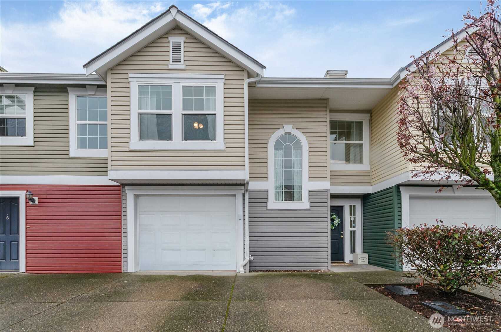 5901 111th Street Ct E APT 7 Puyallup Washington United States, Sale Pending, residential,  , MVP Realty Group