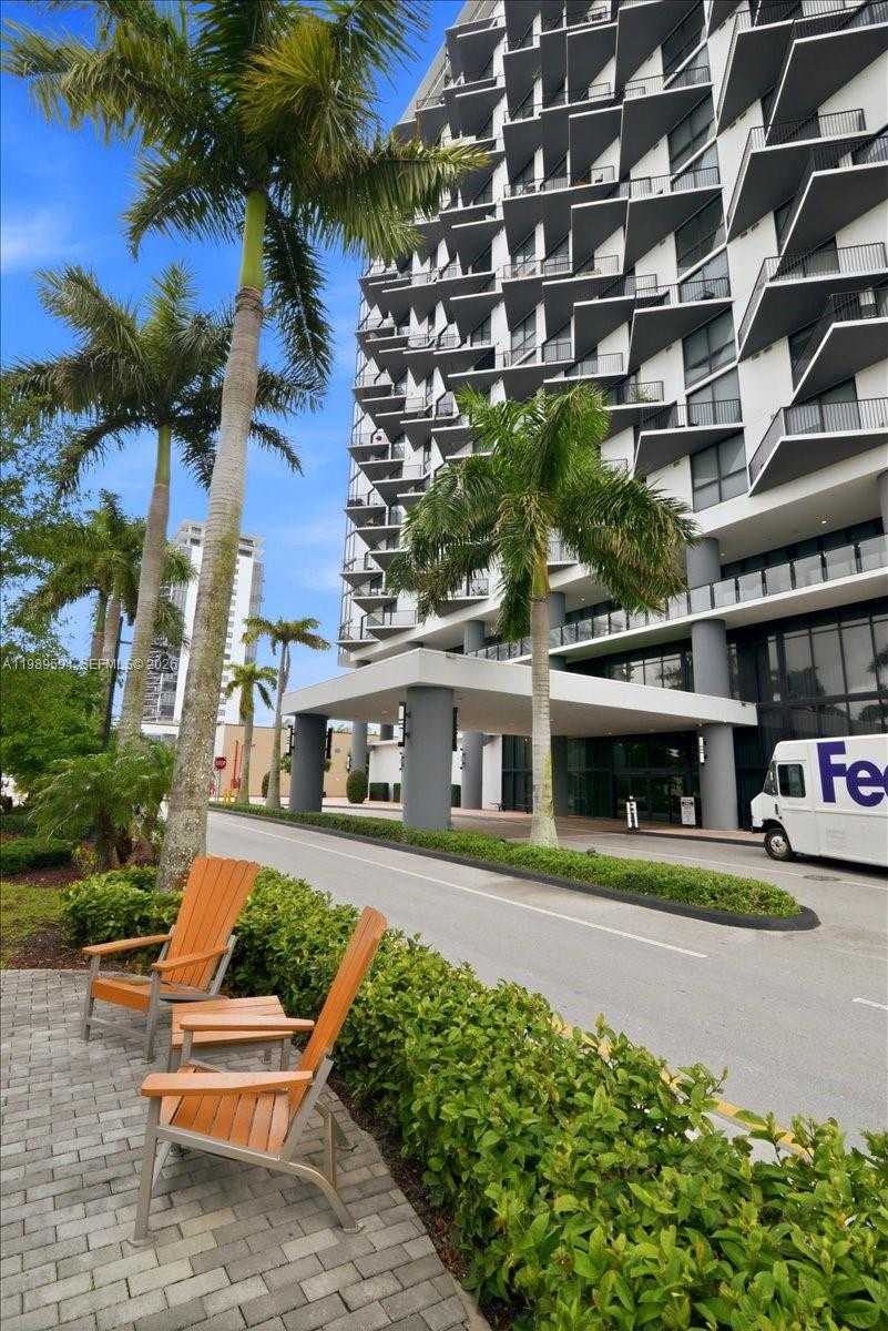 5300 Paseo Blvd  APT 1803 Doral Florida United States, for Sale, residential, Roberto Villasmil, Interinvestments Realty, Inc.