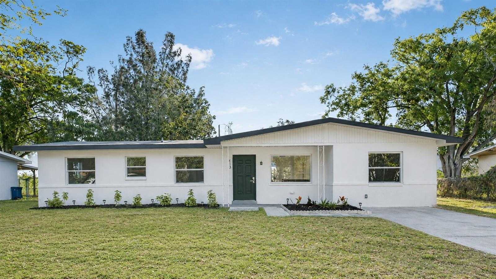 413 COUNTRY CLUB DRIVE Oldsmar Florida United States, for Sale, residential, Tony Quevedo , Kokopelli Real Estate